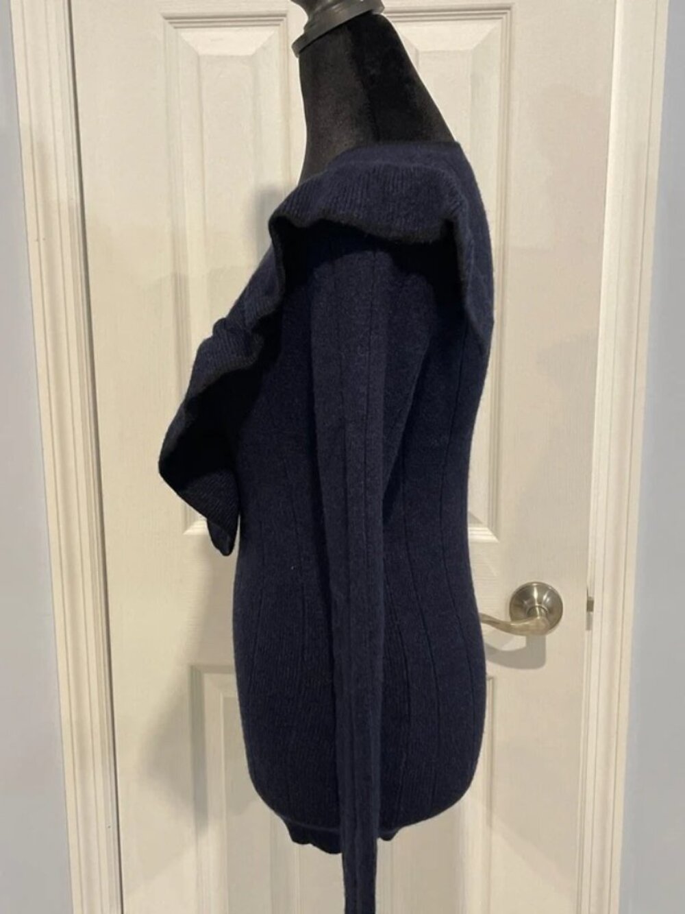 Hinge Women’s Navy Ruffle Front Ribbed Sweater S - Picture 3 of 5